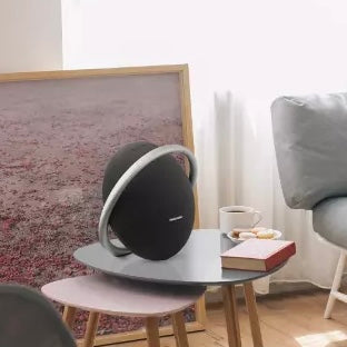 Harman Kardon Onyx Studio 8 Portable Stereo Bluetooth speaker