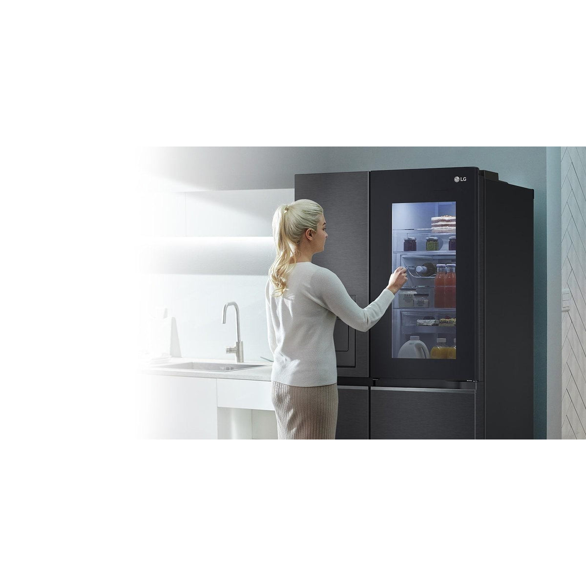 LG 635L Mirror InstaView Door-in-Door Side-by-Side Refrigerator