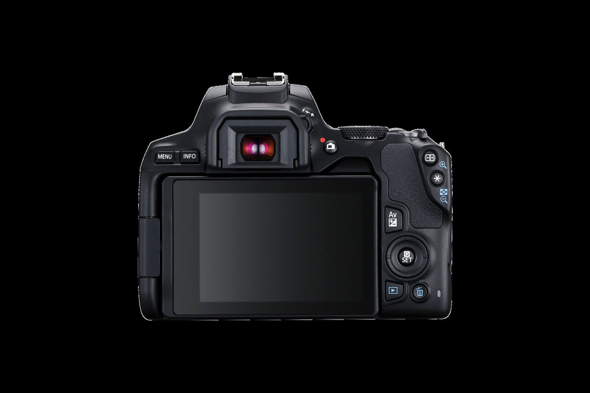 Canon EOS 250D DSLR with EF-S 18-55mm IS Lens