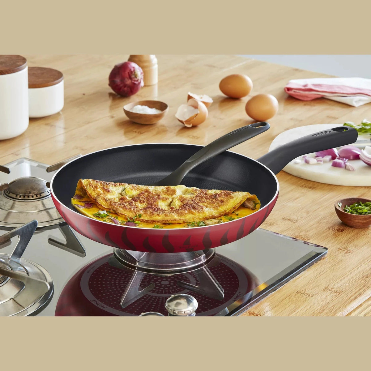 Tefal Tempo Flamme 12-Piece Non-Stick Cookware Set | C3079282